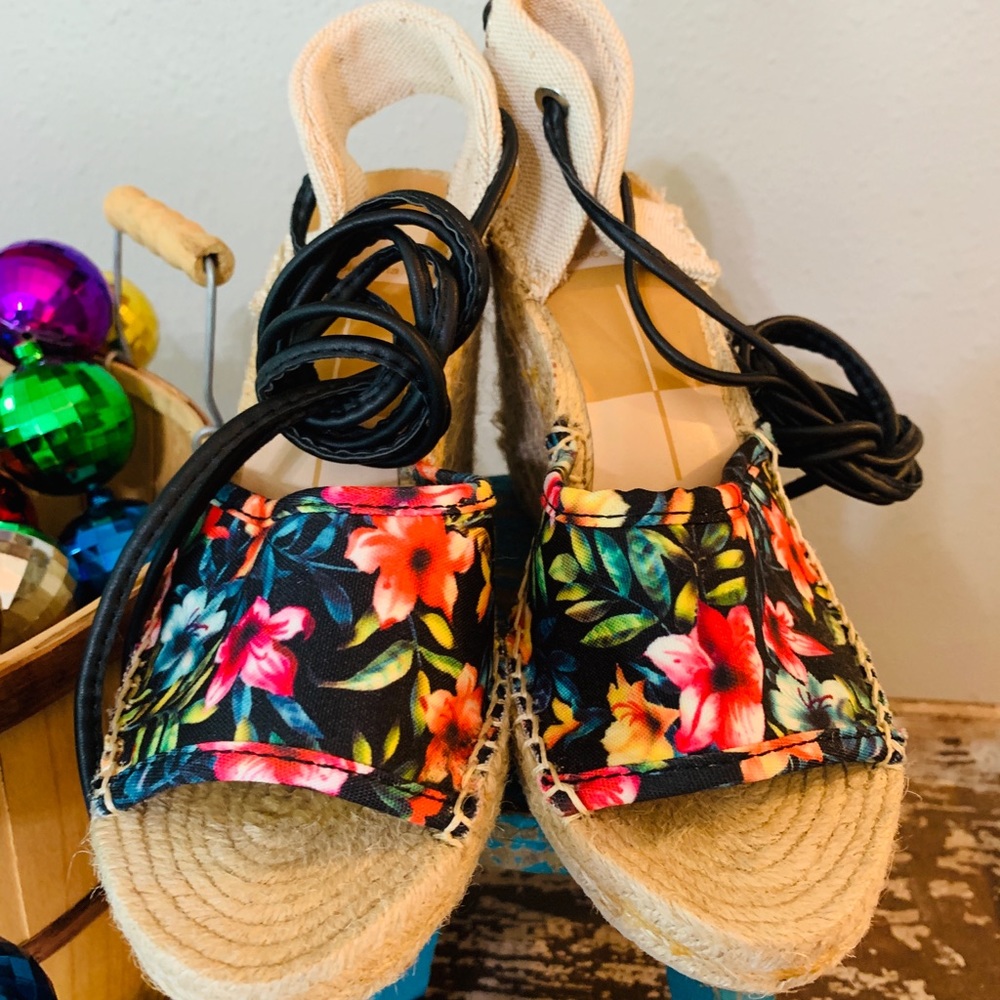 ESPADRILLE TROPICAL 🌴 WEDGES 7